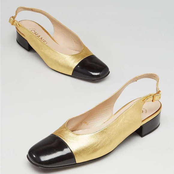 CHANEL Gold and Black Heels euro 40 Chanel Patent Leather Slingback Pumps - Picture 1 of 16